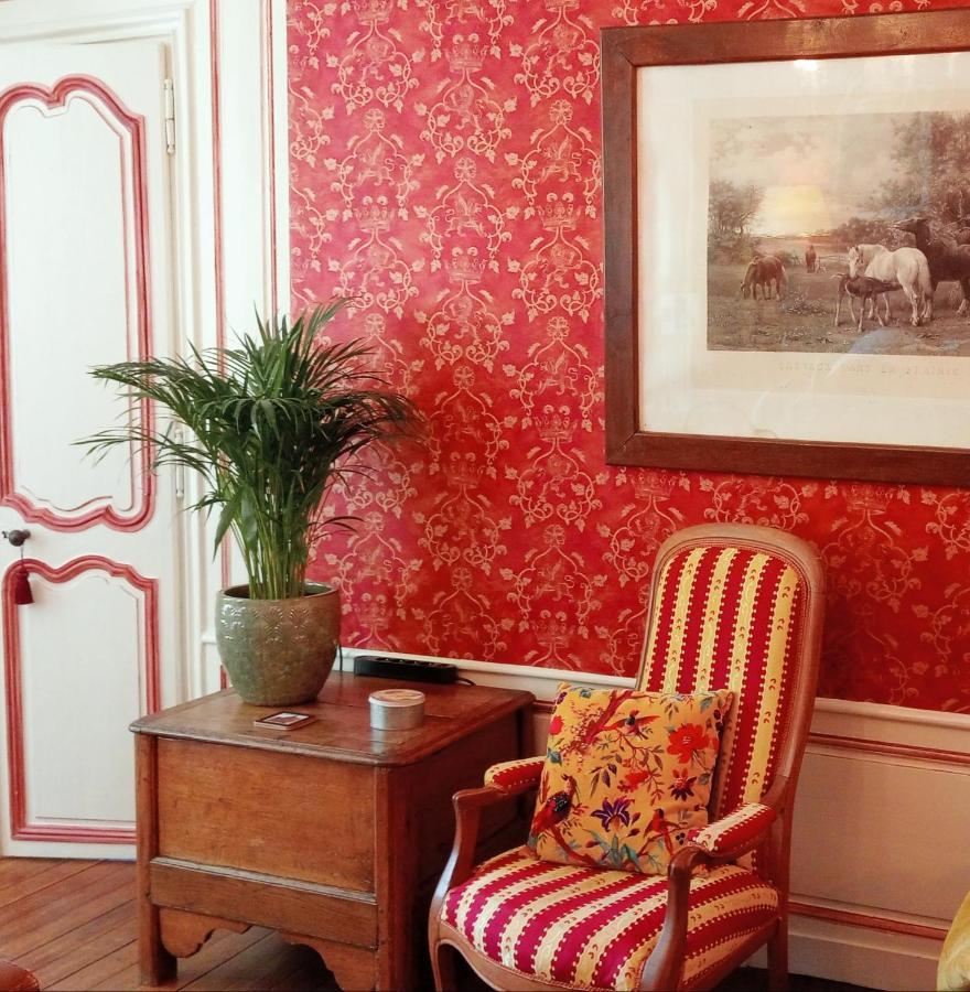 Logis Les Remparts Bed and Breakfast Μπαγιέ Εξωτερικό φωτογραφία