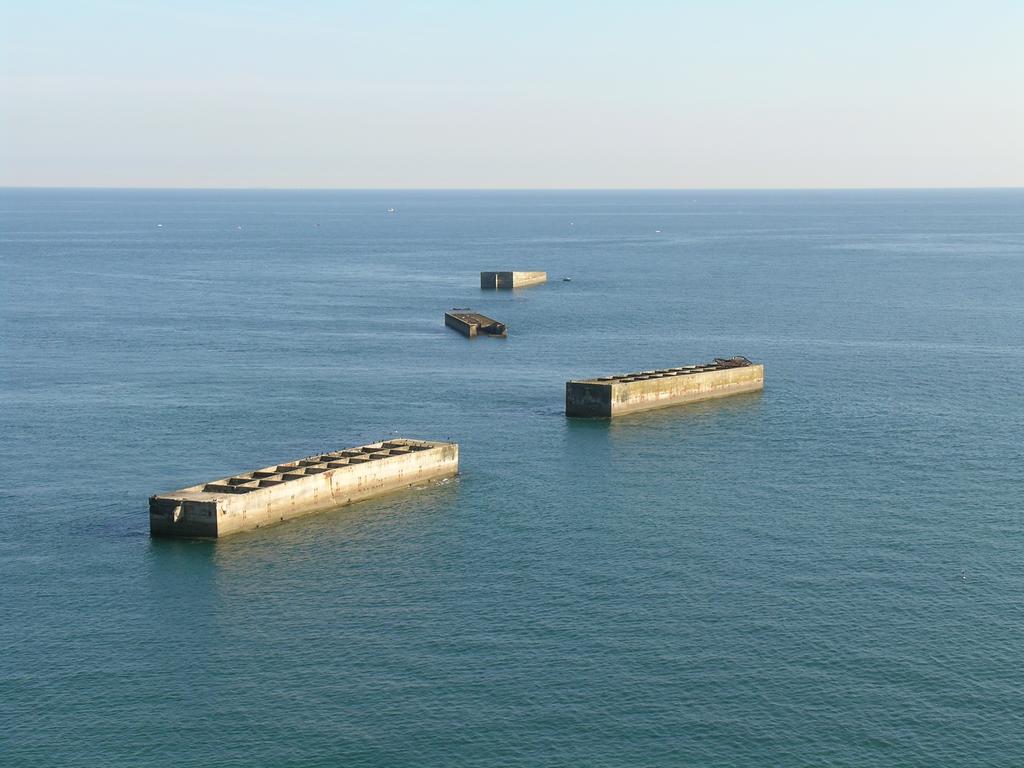 Logis Les Remparts Bed and Breakfast Μπαγιέ Εξωτερικό φωτογραφία