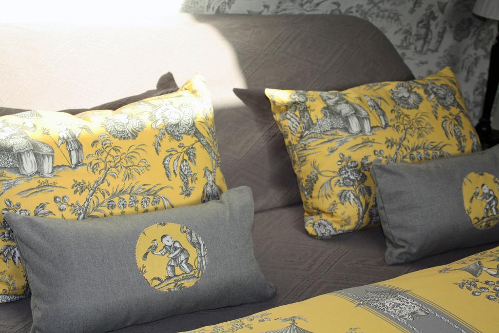 Logis Les Remparts Bed and Breakfast Μπαγιέ Εξωτερικό φωτογραφία